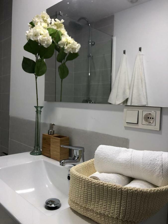 Inside 2 Loft Apartment Malaga Exterior photo